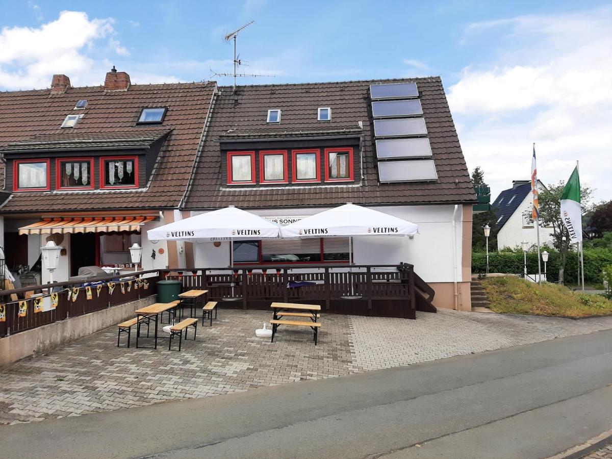 Haus Sonneneck Hotell Medebach Eksteriør bilde