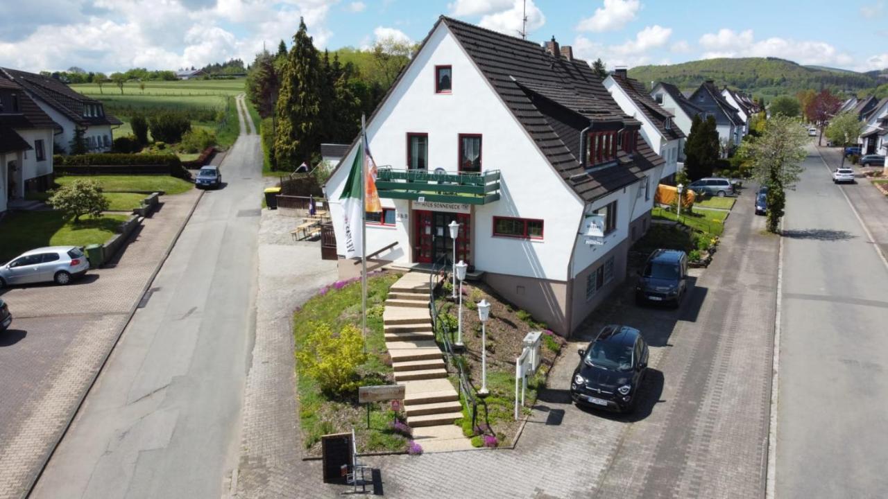 Haus Sonneneck Hotell Medebach Eksteriør bilde