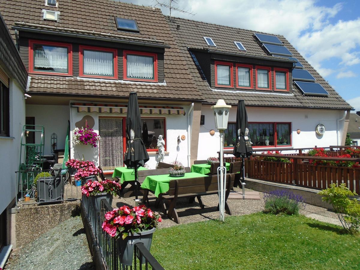 Haus Sonneneck Hotell Medebach Eksteriør bilde